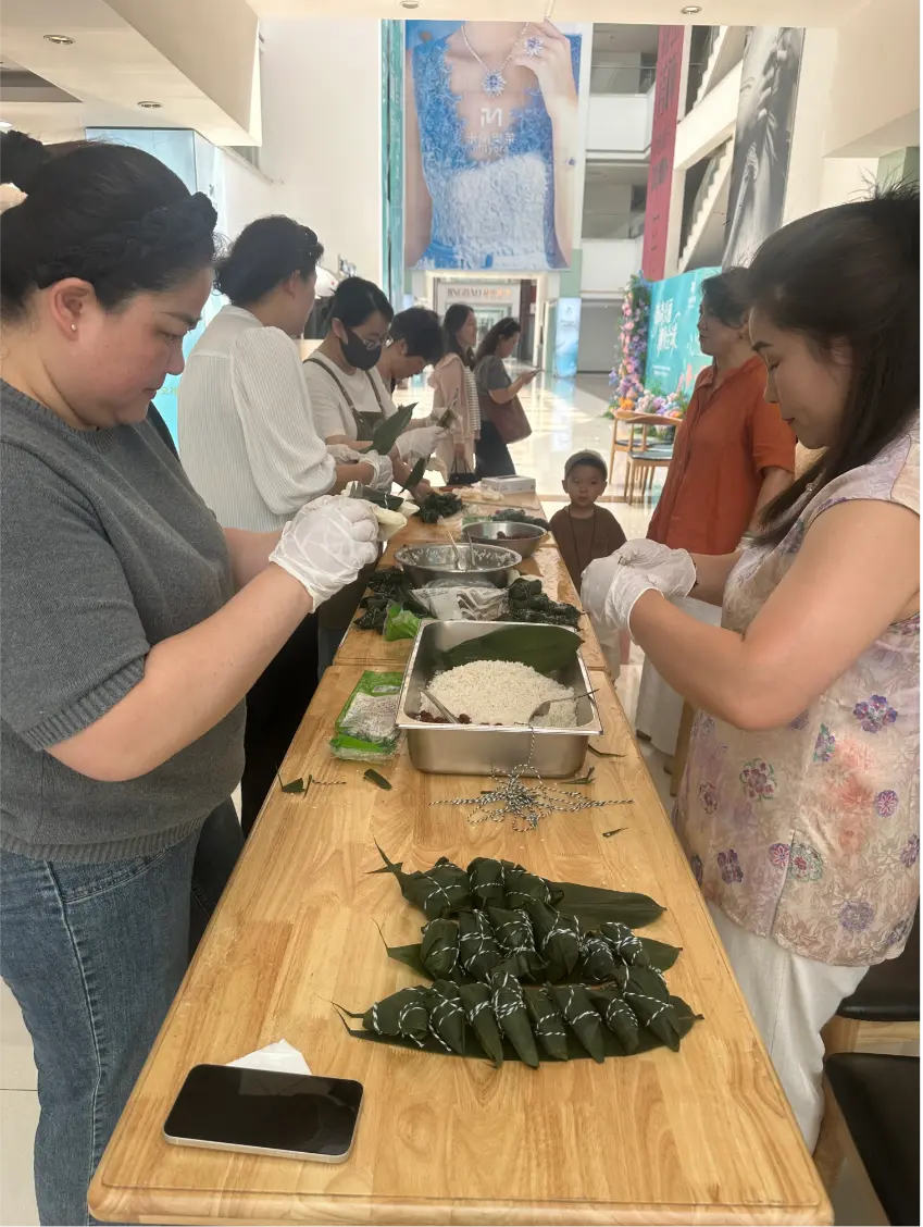 Kunyu Jewelry célèbre le festival des bateaux-dragons | Culture traditionnelle et activité d'équipe chaleureuse