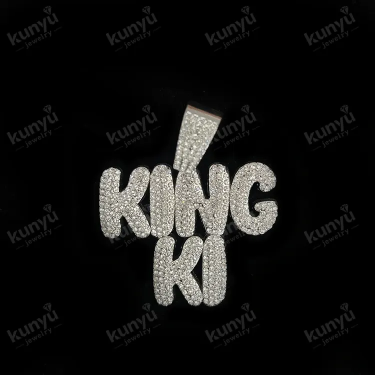 Pendentif lettre personnalisé