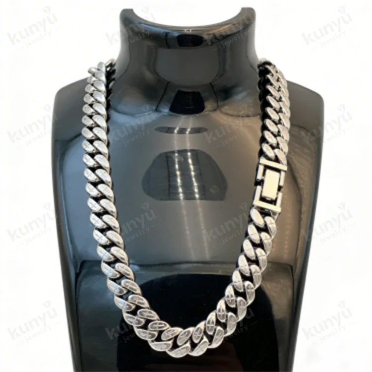 Collier streetwear hip hop