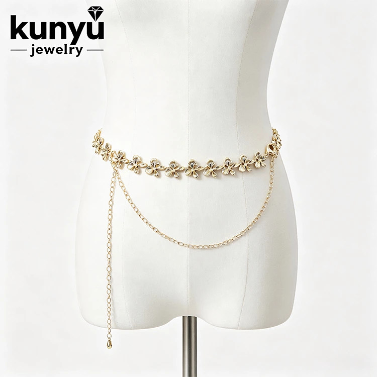 Ceinture à chaîne à la mode
